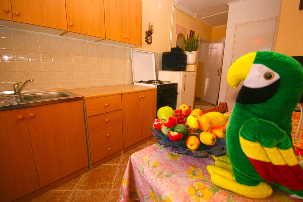 Guest House Robert I Mirna Bale Esterno foto